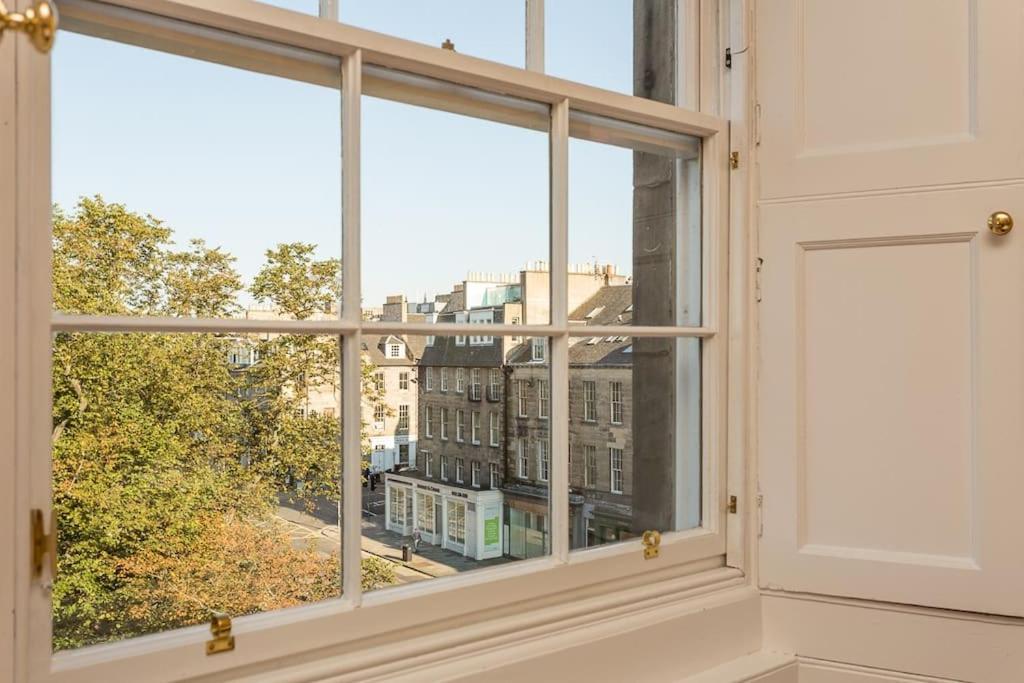 Prime Edinburgh City Centre - 4 Bed Penthouse Exterior photo